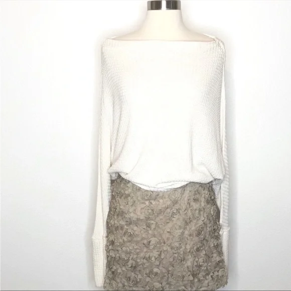 Free People off Shoulder top - Picture 4 of 4